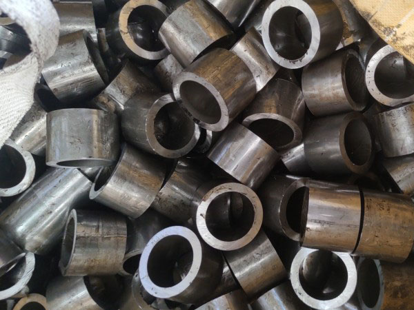 老边无缝钢管切割